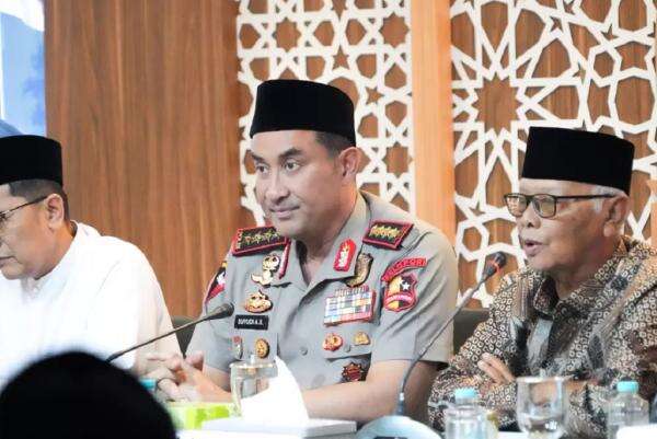 Kapolri Minta MUI Terbitkan Fatwa Haram Vape: Salah Satu Sumber Malapetaka Kapolri Minta MUI Terbitkan Fatwa Haram Vape: Salah Satu Sumber Malapetaka