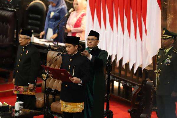 Jelang Sidang Putusan Sela, Relawan Gibran Berharap MK Tolak Permohonan Denny Indrayana dkk Jelang Sidang Putusan Sela, Relawan Gibran Berharap MK Tolak Permohonan Denny Indrayana dkk