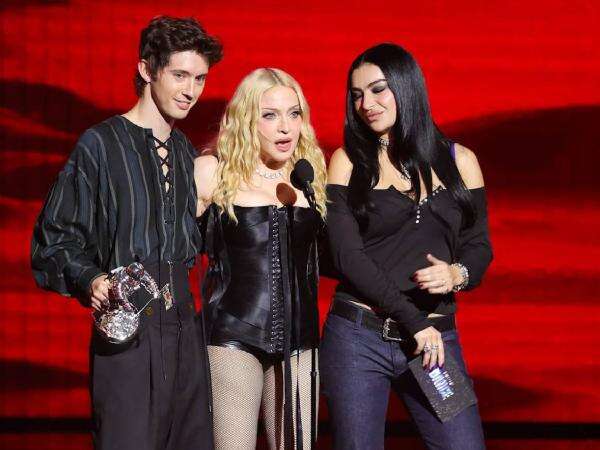 Daftar Lengkap Pemenang MTV VMA 2026, Madonna Borong Piala Terbanyak Tahun Ini! Daftar Lengkap Pemenang MTV VMA 2026, Madonna Borong Piala Terbanyak Tahun Ini!