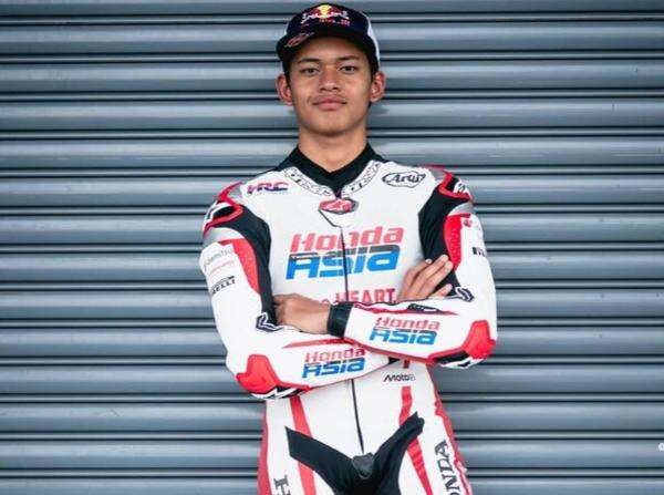 Hasil Race Moto3 Inggris 2026: Tampil Gigih di Silverstone, Veda Ega Amankan Posisi Sembilan Besar Hasil Race Moto3 Inggris 2026: Tampil Gigih di Silverstone, Veda Ega Amankan Posisi Sembilan Besar