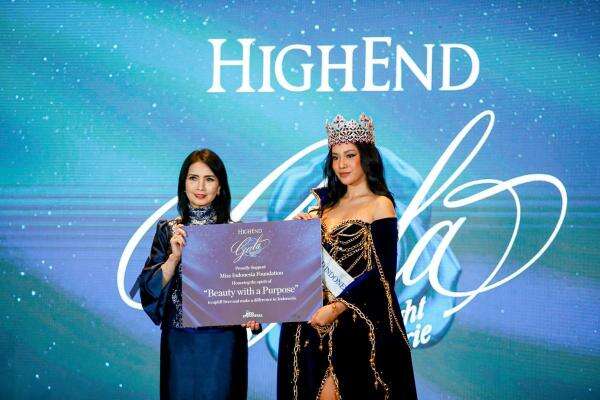Rayakan HUT Ke-18, HighEnd Gala Midnight Reverie Salurkan Donasi dan Beri Penghargaan kepada Tokoh Inspiratif Rayakan HUT Ke-18, HighEnd Gala Midnight Reverie Salurkan Donasi dan Beri Penghargaan kepada Tokoh Inspiratif