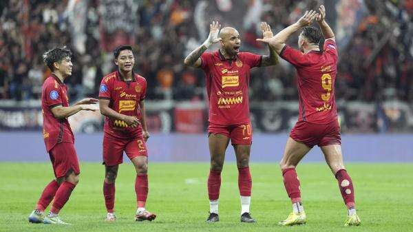 Tumbangkan Persita, Persija Terus Memperpendek Jarak dengan Persib di Puncak Liga 1 Tumbangkan Persita, Persija Terus Memperpendek Jarak dengan Persib di Puncak Liga 1