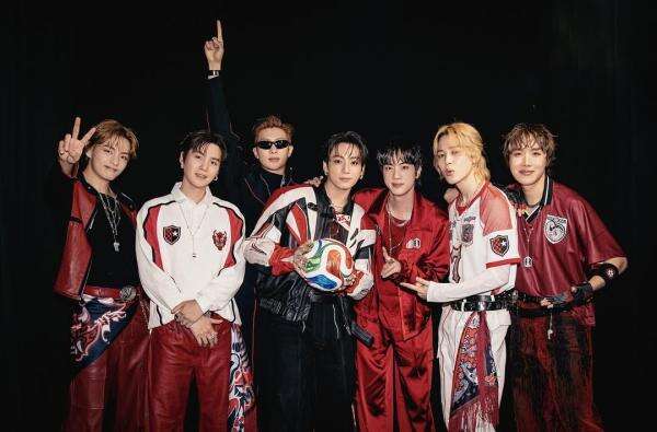 BTS Pecahkan Rekor Baru, Jadi Artis Pertama dengan 6 Video Musik di Top 10 Spotify Global BTS Pecahkan Rekor Baru, Jadi Artis Pertama dengan 6 Video Musik di Top 10 Spotify Global