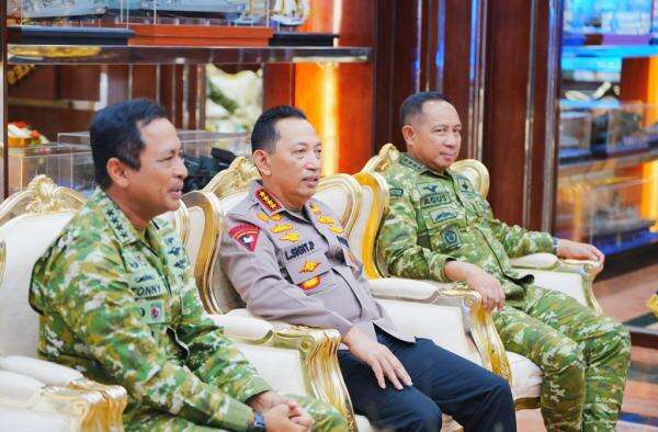 Kapolri Hadiri Silaturahmi Pimpinan Lembaga Negara di Mabes TNI AL, Ini Agendanya Kapolri Hadiri Silaturahmi Pimpinan Lembaga Negara di Mabes TNI AL, Ini Agendanya