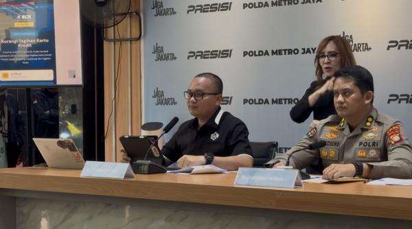 Polisi Bongkar Kasus Pembobol Kartu Kredit Pakai Fake BTS Polisi Bongkar Kasus Pembobol Kartu Kredit Pakai Fake BTS