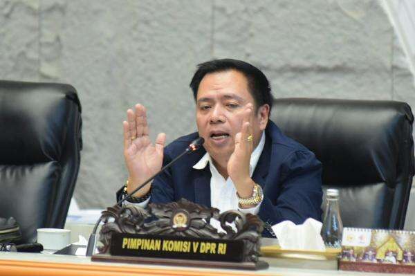 Prabowo Usul Gabungkan Badan Geologi dan BMKG, Anggota DPR: Lebih Efisien Prabowo Usul Gabungkan Badan Geologi dan BMKG, Anggota DPR: Lebih Efisien