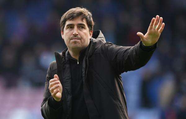 Liverpool Dihajar Leeds United, Fans Ngamuk Minta Iraola Buang 1 Pemain Liverpool Dihajar Leeds United, Fans Ngamuk Minta Iraola Buang 1 Pemain