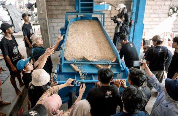 Kopi Kenangan Catat Laba USD18 Juta di 2025, Buka 7.521 Lapangan Kerja Kopi Kenangan Catat Laba USD18 Juta di 2025, Buka 7.521 Lapangan Kerja