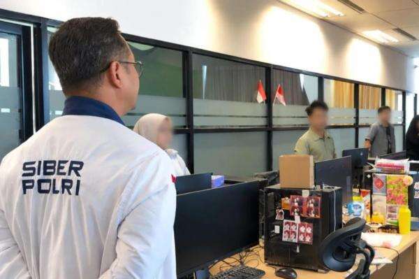 Bareskrim Bongkar Situs Judi Online Diduga Dikendalikan WNA China, 4 Orang Ditangkap Bareskrim Bongkar Situs Judi Online Diduga Dikendalikan WNA China, 4 Orang Ditangkap