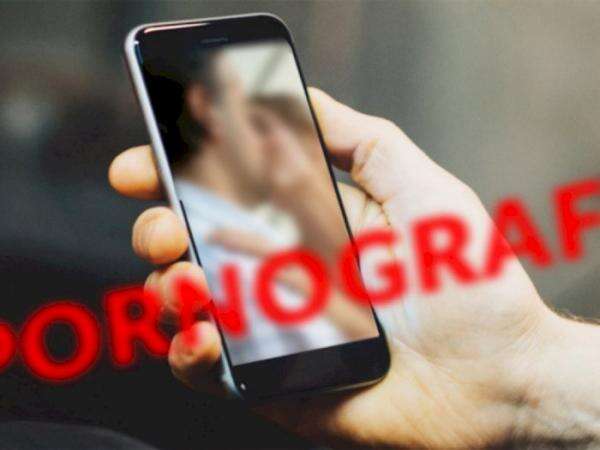 Bayar Rp10 Ribu Bisa Nonton Porno Sepuasnya di Grup Telegram Selama 3 Bulan Bayar Rp10 Ribu Bisa Nonton Porno Sepuasnya di Grup Telegram Selama 3 Bulan