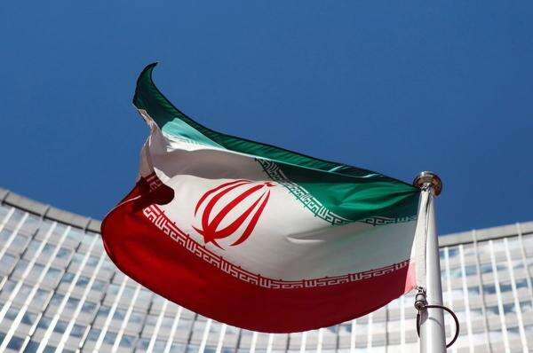 Iran Tawarkan Hadiah Rp486 Juta untuk Penangkapan, Pembunuhan Tentara AS Iran Tawarkan Hadiah Rp486 Juta untuk Penangkapan, Pembunuhan Tentara AS