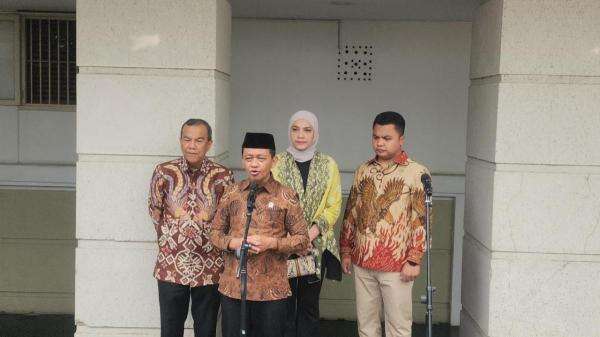 Bahlil Gelar Rapat Bersama Bos Danantara hingga Dasco, Ini yang Dibahas Bahlil Gelar Rapat Bersama Bos Danantara hingga Dasco, Ini yang Dibahas