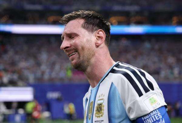 Perbedaan Tangis Lionel Messi dengan Cristiano Ronaldo di Piala Dunia 2026 Perbedaan Tangis Lionel Messi dengan Cristiano Ronaldo di Piala Dunia 2026