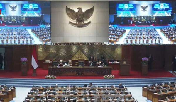 Tok! DPR Sahkan M Sarjito Jadi Kepala Eksekutif Pengawas Bursa Mineral dan Komoditas Strategis OJK Tok! DPR Sahkan M Sarjito Jadi Kepala Eksekutif Pengawas Bursa Mineral dan Komoditas Strategis OJK