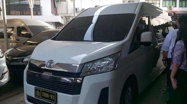 Penyidik Kortas Tipidkor Bungkam Usai Serahkan Berkas Penyidikan Febrie ke Kejagung Penyidik Kortas Tipidkor Bungkam Usai Serahkan Berkas Penyidikan Febrie ke Kejagung