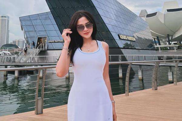Bella Bonita Unggah Video Galau, Rumah Tangga dengan Denny Caknan Disorot Bella Bonita Unggah Video Galau, Rumah Tangga dengan Denny Caknan Disorot