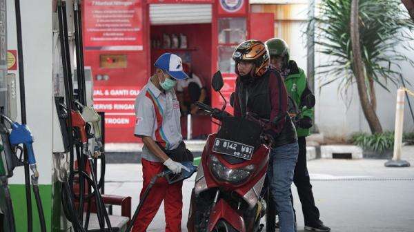 5 Fakta BBM di Makassar, Warga Beralih ke Pertalite hingga Tangki Modifikasi 1 Ton 5 Fakta BBM di Makassar, Warga Beralih ke Pertalite hingga Tangki Modifikasi 1 Ton