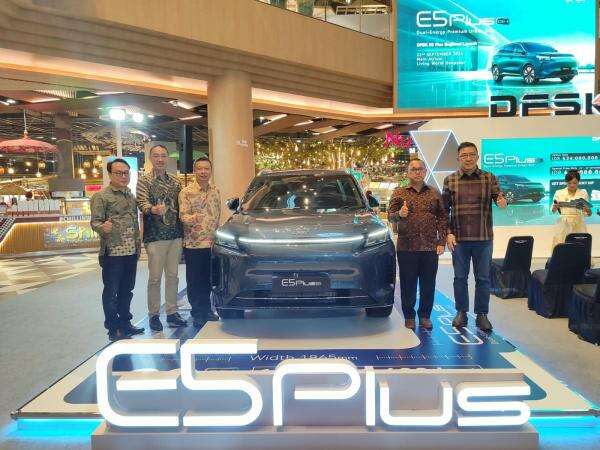 DFSK Perluas Pasar SUV Hibrida ke Bali DFSK Perluas Pasar SUV Hibrida ke Bali
