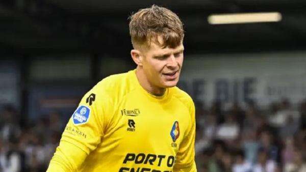 Ronald Koeman Jr Bikin Sejarah! Kiper Telstar Cetak 2 Gol dalam Satu Laga Eredivisie Ronald Koeman Jr Bikin Sejarah! Kiper Telstar Cetak 2 Gol dalam Satu Laga Eredivisie