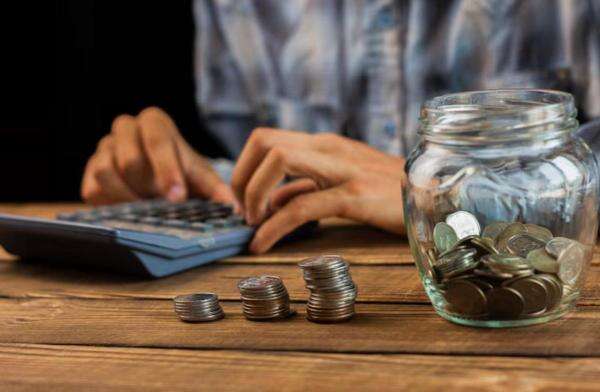 Jangan Sampai Boncos! Cara Menyusun Budget Sekolah Anak di Tahun Ajaran Baru Jangan Sampai Boncos! Cara Menyusun Budget Sekolah Anak di Tahun Ajaran Baru