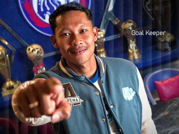 Arema FC Resmi Amankan Jasa Mantan Kiper Timnas Indonesia, Syahrul Trisna Arema FC Resmi Amankan Jasa Mantan Kiper Timnas Indonesia, Syahrul Trisna