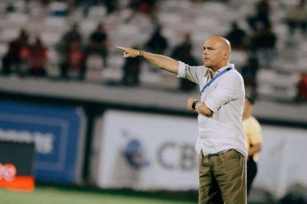Bali United Tumbang 2 Kali di Pramusim, Johnny Jansen Beri Respons Mengejutkan Bali United Tumbang 2 Kali di Pramusim, Johnny Jansen Beri Respons Mengejutkan