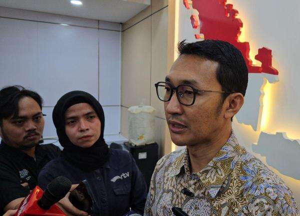 KPK Tangkap 9 Orang dalam OTT Sukoharjo, Bupati hingga Pihak Swasta Dibawa ke Jakarta KPK Tangkap 9 Orang dalam OTT Sukoharjo, Bupati hingga Pihak Swasta Dibawa ke Jakarta