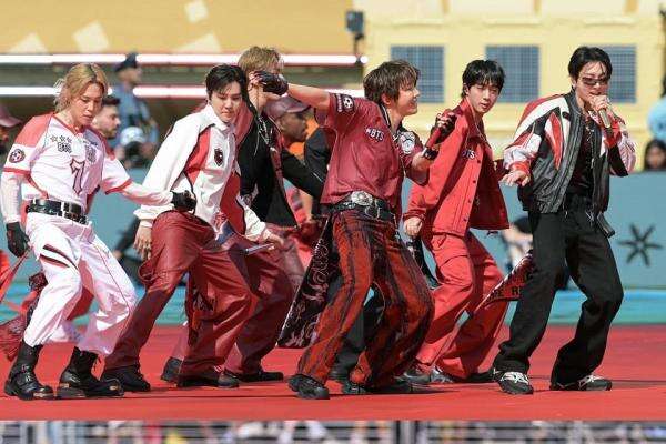 Netizen Jepang Tuding BTS Diperlakuan Khusus FIFA di Piala Dunia 2026 Netizen Jepang Tuding BTS Diperlakuan Khusus FIFA di Piala Dunia 2026