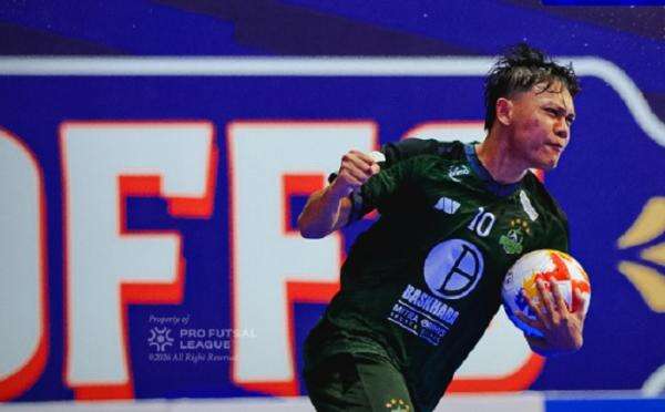 Comeback Gila Bintang Timur Surabaya! Taklukkan Cosmo JNE dan Sabet Gelar PFL Kelima Beruntun Comeback Gila Bintang Timur Surabaya! Taklukkan Cosmo JNE dan Sabet Gelar PFL Kelima Beruntun