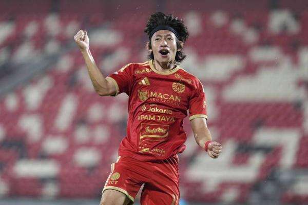 Cetak Gol Perdana di Super League, Arlyansyah Beri Respons Berkelas usai Bawa Persija Menang Cetak Gol Perdana di Super League, Arlyansyah Beri Respons Berkelas usai Bawa Persija Menang