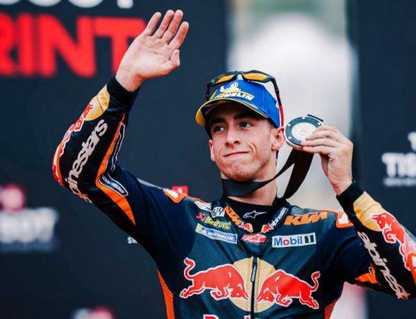 Pedro Acosta Gabung Ducati, Casey Stoner: Dia Bakal Jadi Ancaman di MotoGP 2027! Pedro Acosta Gabung Ducati, Casey Stoner: Dia Bakal Jadi Ancaman di MotoGP 2027!