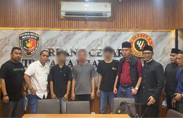 Viral Rumah di Bekasi Dirusak Berakhir Restorative Justice, 2 Tersangka Bebas Viral Rumah di Bekasi Dirusak Berakhir Restorative Justice, 2 Tersangka Bebas