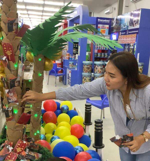 Peringati HUT ke-13, Roma Bangunan Banjir Promo dan Hadiah Menarik Peringati HUT ke-13, Roma Bangunan Banjir Promo dan Hadiah Menarik