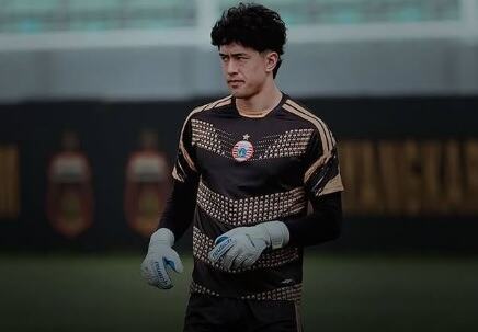 Resmi! Cyrus Margono Tinggalkan Persija Demi Selamatkan Karier Resmi! Cyrus Margono Tinggalkan Persija Demi Selamatkan Karier