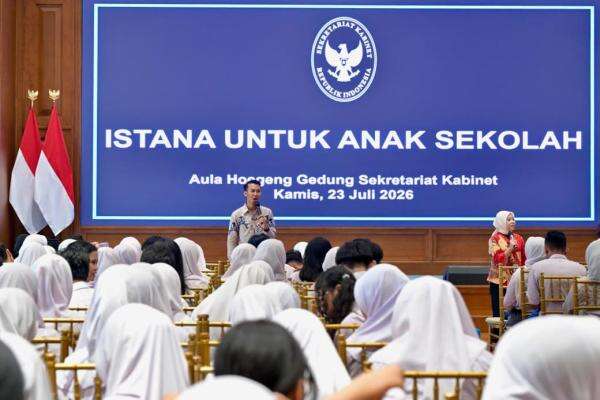 Hari Anak Nasional, Ratusan Pelajar Kunjungi Istana Kepresidenan Hari Ini Hari Anak Nasional, Ratusan Pelajar Kunjungi Istana Kepresidenan Hari Ini