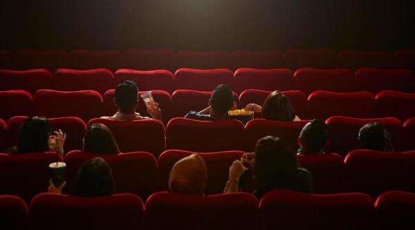 Pendapatan Tiket Stabil, Cinema XXI (CNMA) Kantongi Laba Rp416 Miliar hingga Kuartal III Pendapatan Tiket Stabil, Cinema XXI (CNMA) Kantongi Laba Rp416 Miliar hingga Kuartal III