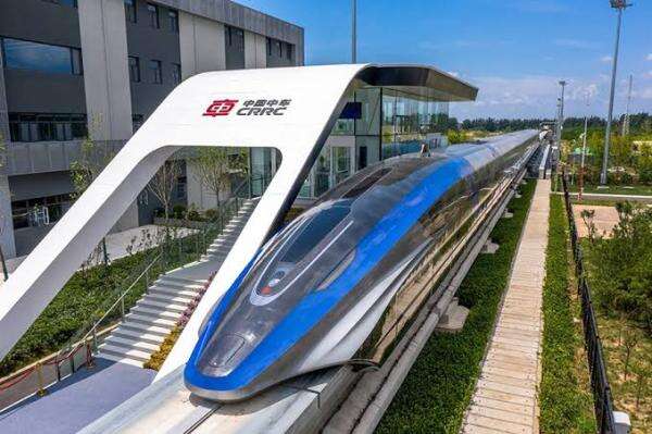 Kereta Maglev China Pecahkan Rekor Dunia, Akselerasi 0-800 km/jam hanya dalam 5,3 Detik Kereta Maglev China Pecahkan Rekor Dunia, Akselerasi 0-800 km/jam hanya dalam 5,3 Detik