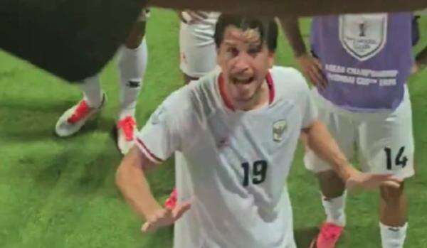 Suporter Kritik Penampilan Timnas Indonesia di Piala AFF 2026, Thom Haye: Lihat Wasit! Suporter Kritik Penampilan Timnas Indonesia di Piala AFF 2026, Thom Haye: Lihat Wasit!