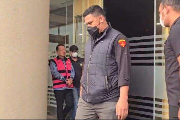 Usai 7 Jam Diperiksa Tim 9 Kejagung, Febrie Adriansyah Bungkam Usai 7 Jam Diperiksa Tim 9 Kejagung, Febrie Adriansyah Bungkam