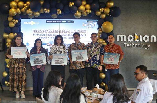 MNC Bank Kembali Gelar Undian Tabungan Dahsyat, 2 Nasabah Raih Hadiah Mobil MNC Bank Kembali Gelar Undian Tabungan Dahsyat, 2 Nasabah Raih Hadiah Mobil