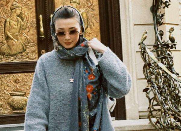 Kisah Pevoli Cantik Sabina Altynbekova, Temukan Kedamaian di Balik Megahnya Masjid Kisah Pevoli Cantik Sabina Altynbekova, Temukan Kedamaian di Balik Megahnya Masjid