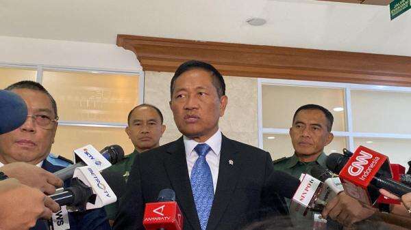Wamenhan Sebut Calon Manajer Kopdes yang Meninggal dan Sakit Dapat Santunan Wamenhan Sebut Calon Manajer Kopdes yang Meninggal dan Sakit Dapat Santunan