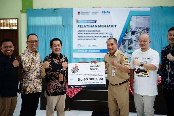 Bank Mandiri Taspen Dorong Pemberdayaan Masyarakat Bank Mandiri Taspen Dorong Pemberdayaan Masyarakat