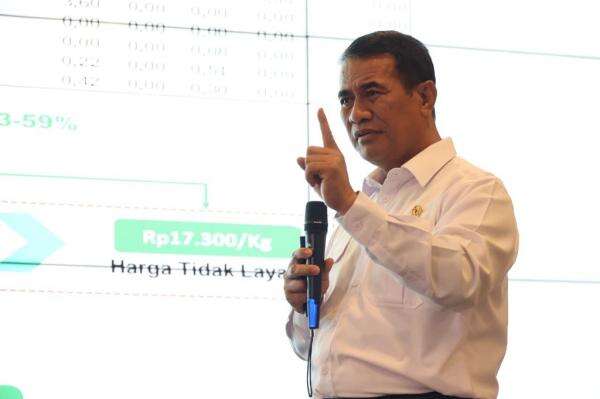 Viral Kepala KPPG Surabaya Dicopot gegara Tak Serap Telur Peternak, Amran Jelaskan Kronologinya Viral Kepala KPPG Surabaya Dicopot gegara Tak Serap Telur Peternak, Amran Jelaskan Kronologinya