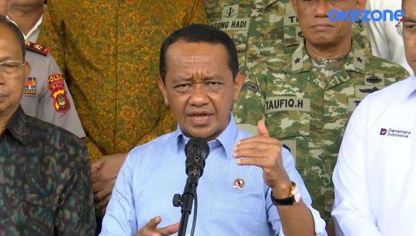 Bahlil Pastikan Distribusi BBM di Bali Kembali Normal, Cadangan Ditambah Jadi 15 Hari Bahlil Pastikan Distribusi BBM di Bali Kembali Normal, Cadangan Ditambah Jadi 15 Hari