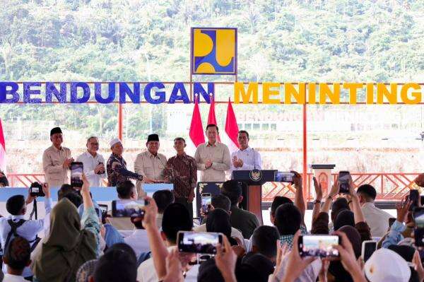 Dampingi Presiden Resmikan Lima Bendungan, AHY: Perkuat Swasembada Pangan, Air dan Energi Dampingi Presiden Resmikan Lima Bendungan, AHY: Perkuat Swasembada Pangan, Air dan Energi