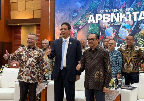 APBN Semester I 2026 Defisit Rp196,5 Triliun, Purbaya: Kinerja Fiskal Tetap Kuat APBN Semester I 2026 Defisit Rp196,5 Triliun, Purbaya: Kinerja Fiskal Tetap Kuat