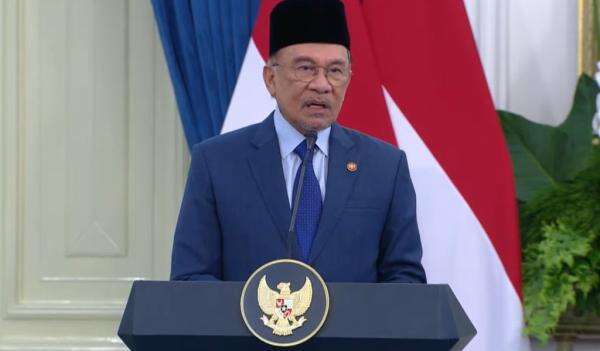 PM Malaysia Anwar Ibrahim Dirawat di Rumah Sakit PM Malaysia Anwar Ibrahim Dirawat di Rumah Sakit