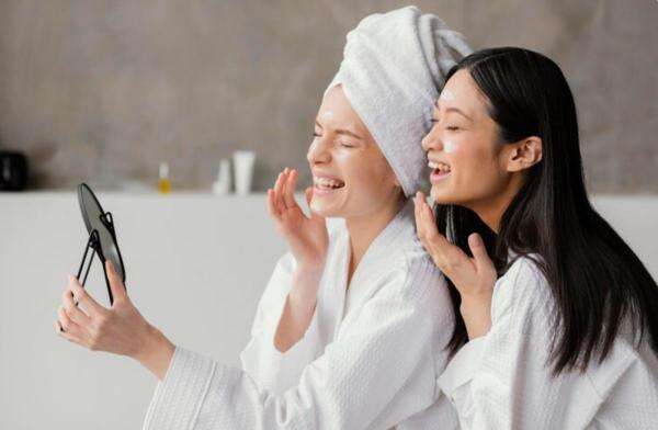 Tren Kecantikan Berubah, Perawatan Kulit Kini Makin Personal Tren Kecantikan Berubah, Perawatan Kulit Kini Makin Personal