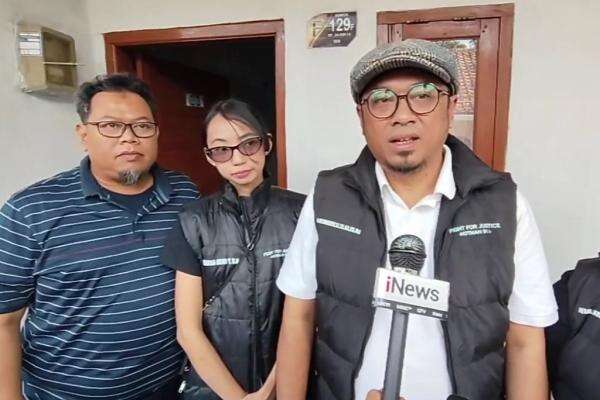 Hotman 911 Datangi Korban Penyekapan 3 Tahun di Bandung, Ungkap Kasus Lain di Garut Hotman 911 Datangi Korban Penyekapan 3 Tahun di Bandung, Ungkap Kasus Lain di Garut